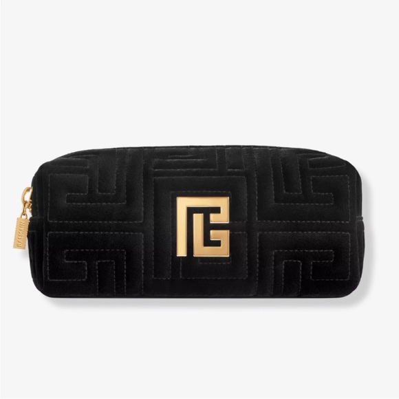 New, Balmain beauty Black Velvet Quilted Logo Cosmetic Pouch with Gold Hardware - Picture 2 of 2